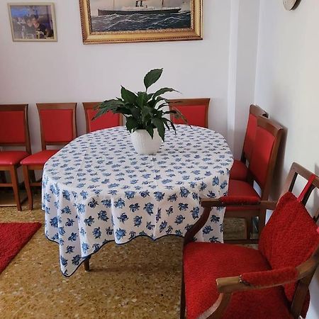 Bilocale: 5 Minuti Dall'Ariston Sanremo Exteriör bild