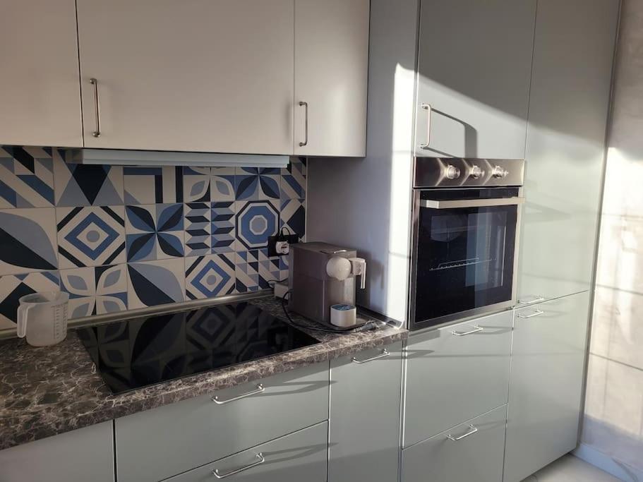 Bilocale: 5 Minuti Dall'Ariston Sanremo Exteriör bild